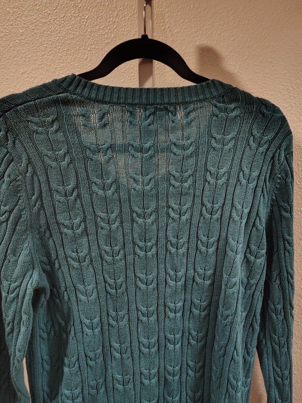 Croft & Barrow Women's Sweater Size Large V-Neck Cable Knit Long Sleeve - Picture 8 of 10